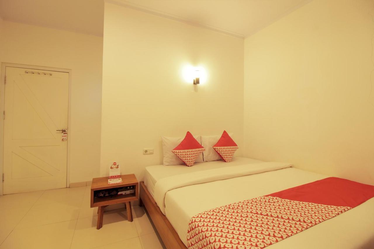 Oyo 396 Tibrae Residence Syariah Lembang Exteriér fotografie