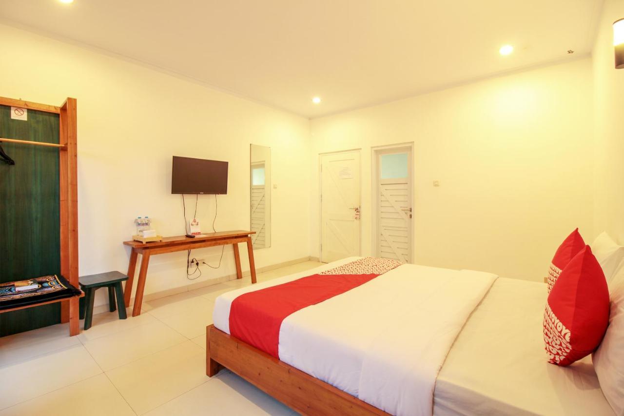 Oyo 396 Tibrae Residence Syariah Lembang Exteriér fotografie