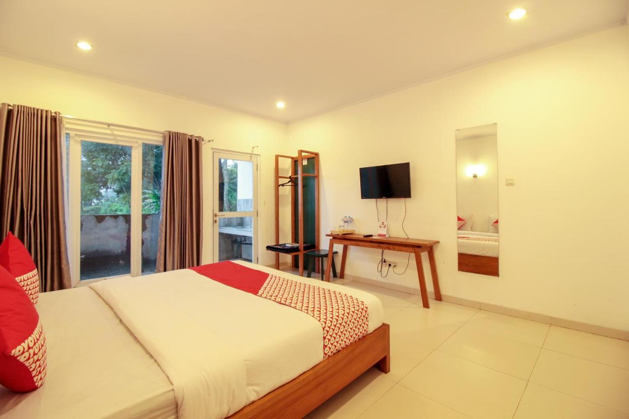 Oyo 396 Tibrae Residence Syariah Lembang Exteriér fotografie