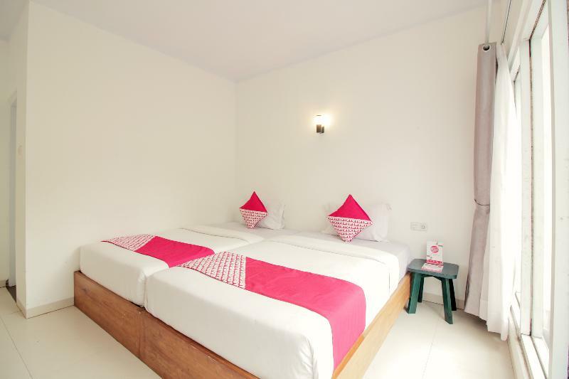 Oyo 396 Tibrae Residence Syariah Lembang Exteriér fotografie